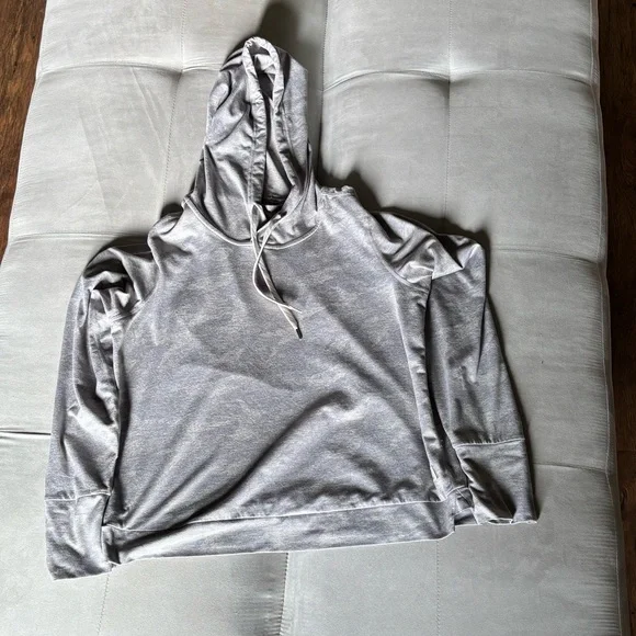 Vuori Halo Essential Hoodie Camo Size S - Picture 5 of 9